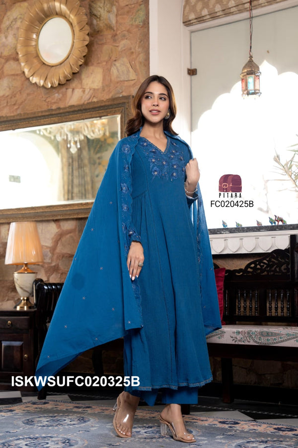 Embroidered Cotton Flared Kurti With Pant And Dupatta-ISKWSUFC020325B/FC020325R