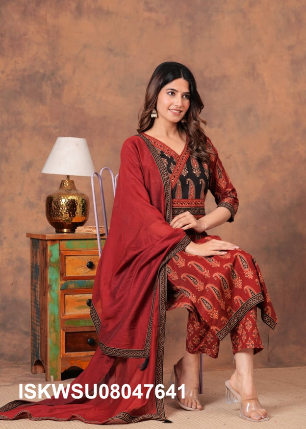 Bagru Printed Cotton Kurti With Pant And Dupatta-ISKWSU08047641