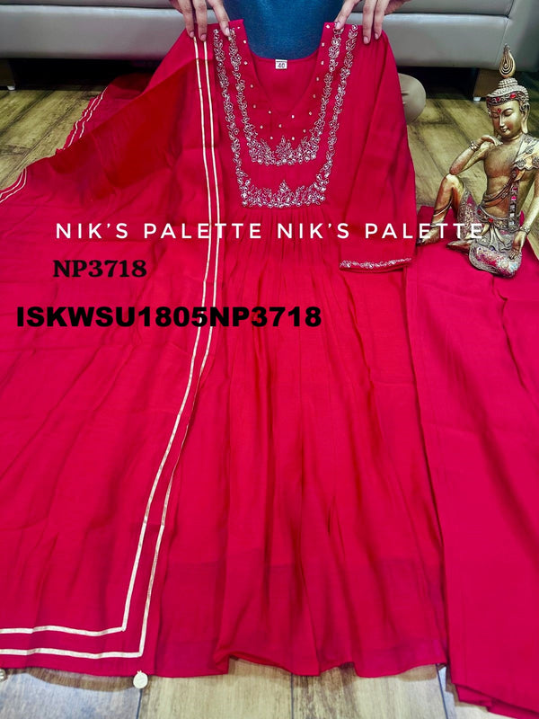 Embroidered Malmal Chanderi A-Line Kurti With Pant And Dupatta-ISKWSU1805NP3718