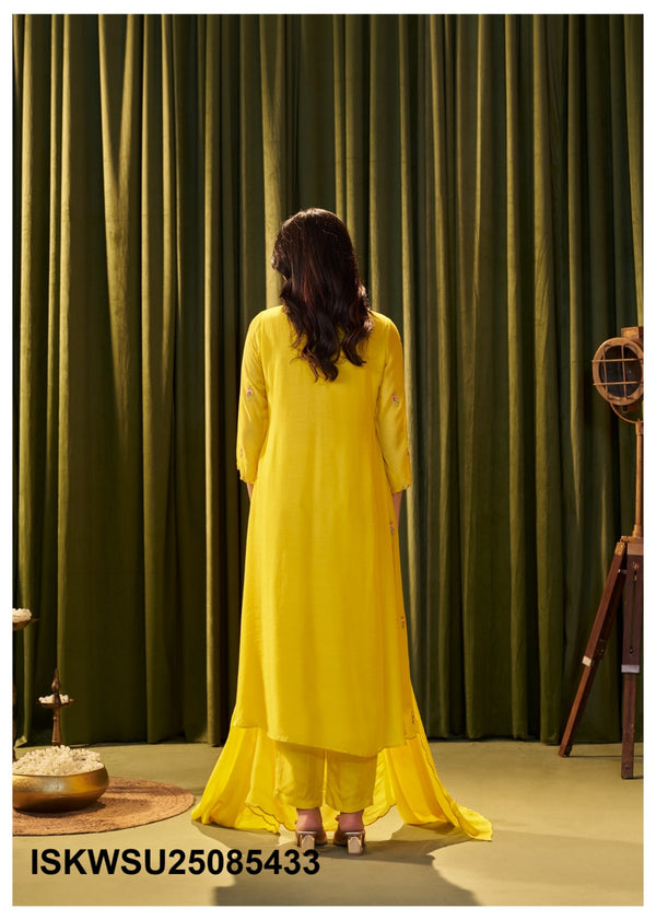 Embroidered Malmal Chanderi Kurti With Pant And Dupatta-ISKWSU25085433