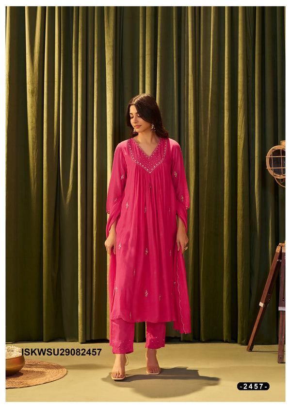 Embroidered Malmal Chanderi Kurti With Pant And Dupatta-ISKWSU29082457