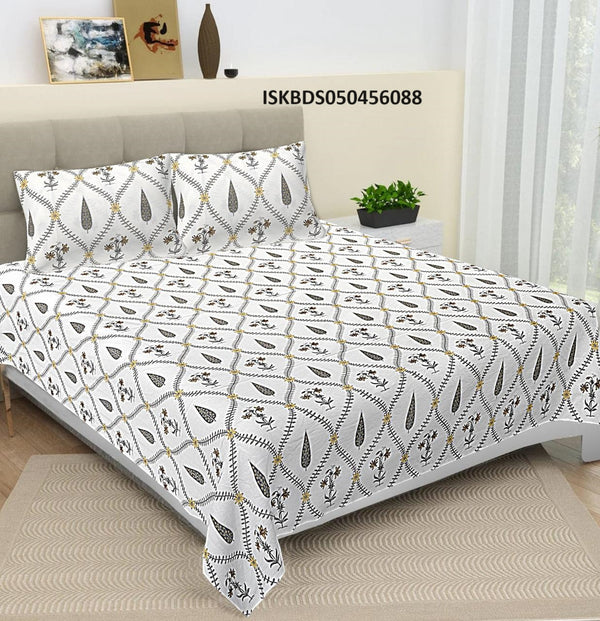 Hand Block Printed Cotton Jumbo Bedsheet With Pillow Cover-ISKBDS050456088