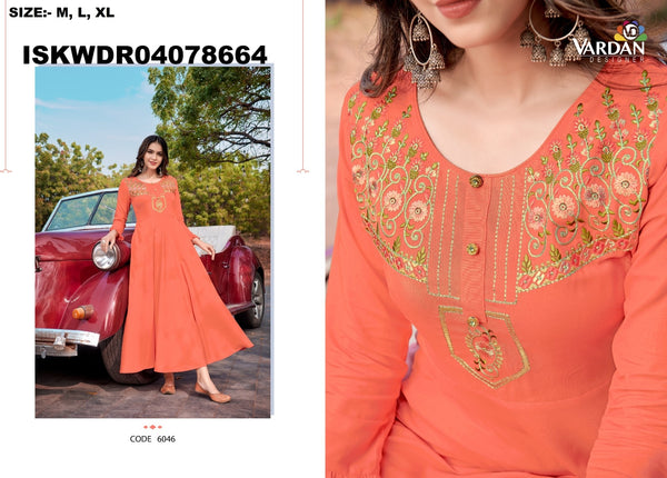 Sequined Rayon Flared Dress-ISKWDR04078664