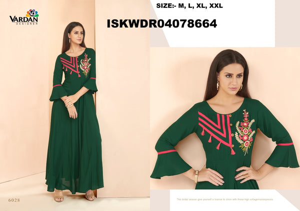 Sequined Rayon Flared Dress-ISKWDR04078664