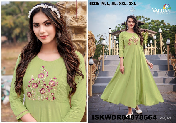 Sequined Rayon Flared Dress-ISKWDR04078664